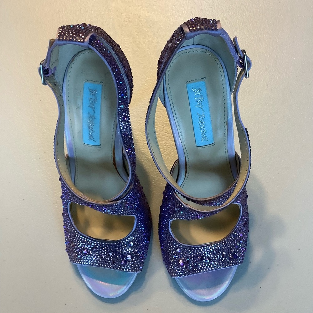 New Betsey Johnson Blue Collection Purple Embellished Heels